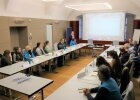 Biodiversitätsexperten bei der Besprechung in der Regierung der Oberpfalz